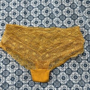 Freya Expression Crochet Lace VPL Free Boyshorts Small California Gold